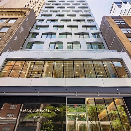 Hilton Club The Central At 5Th New York Exterior photo